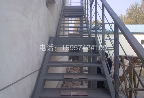钢构楼梯